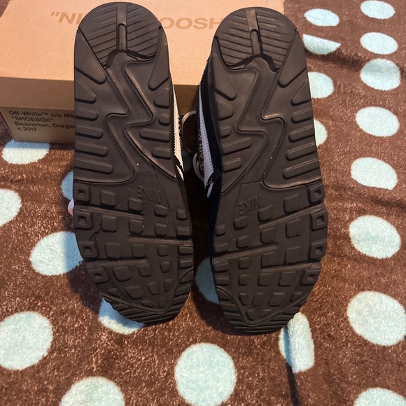 Off White Nike Air Max 90 - Picture 5 of 9